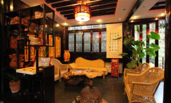 Youtang Cloud Station | CourtyardZen-style Inn (Lijiang Shuhe Ancient Town Branch)