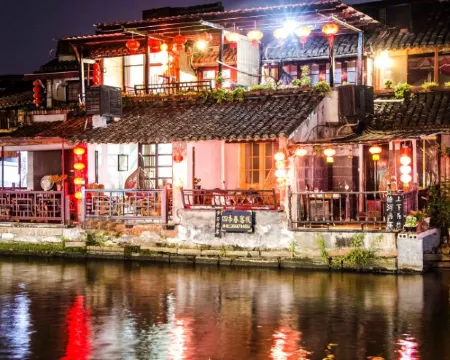 Four Seasons Spring Inn (Xitang Linhe store) Hotels in Jiashan