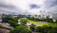 Yeste Hotel (Guilin Railway Station, Xiangbi Mountain, Two Rivers and Four Lakes) Hotels in Guilin
