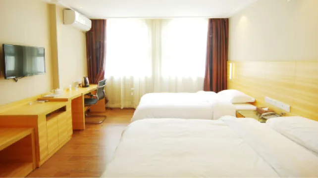 Zhongya Hotel Отели рядом с достопримечательностью «Guangxi University of Chinese Medicine (Xianhu Campus)»