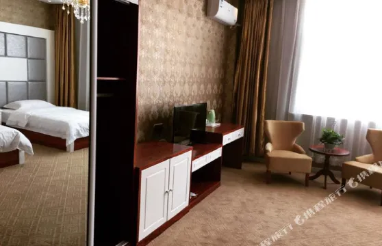 蘇尼特左旗浩達假日酒店