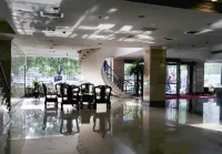 Huayang Holiday Hotel Hotels in Zhengding