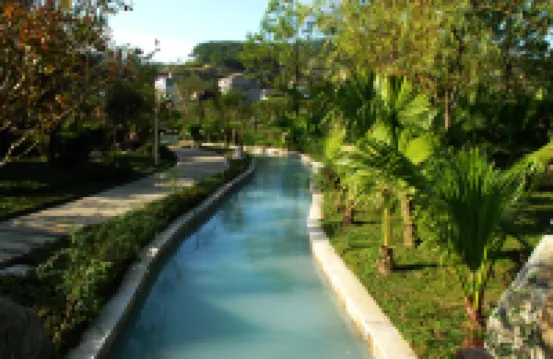 Guangyuan Jianmenguan Tianci Hot Spring Vacation Hotel