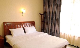 Lingchuan Yicheng Hotel