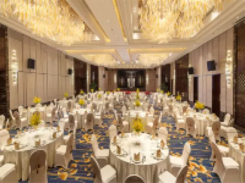 Dusit Thani Dongtai Hotels in Dongtai