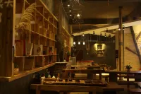 North Tropics Youth Hostel