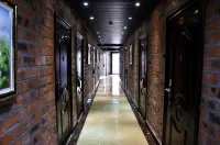 Yanji Mu'en Hotel - 인 (Inns)