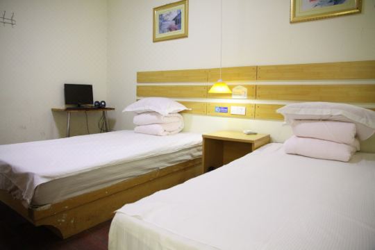 单县湖西温馨宾馆