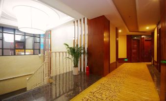 Shehong Yuetu Business Hotel