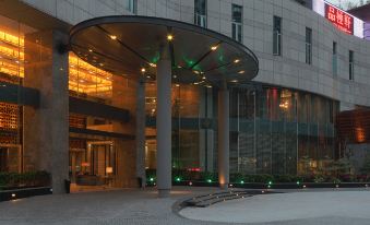 Zhuhai Jiayuan Century Hotel (Gongbei Huanyucheng Branch)