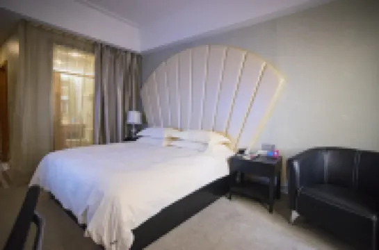 Changxing Changhong Theme Hotel Hotels near Imperial Palace of Emperor Chenwu