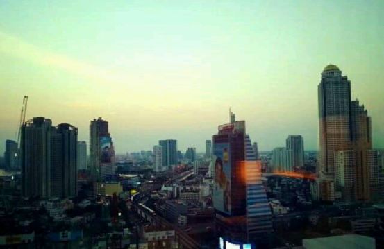 ホテルからの眺望 イースティン ホテル マッカサン バンコクの写真