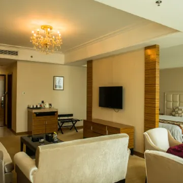 Jardine International Hotel