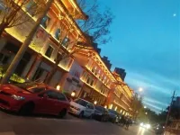 Best Home Hotel - Gym