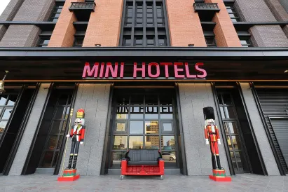 Mini Hotels (Feng Jia)