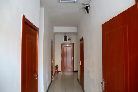 Fuxin Yaxing Hotel Отели рядом со станцией Fuxin South Railway Station