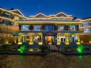 Lugu Lake Yunshang Holiday Hotel