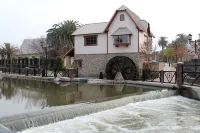 SpringHill Suites Bakersfield Hotels near University of Phoenix