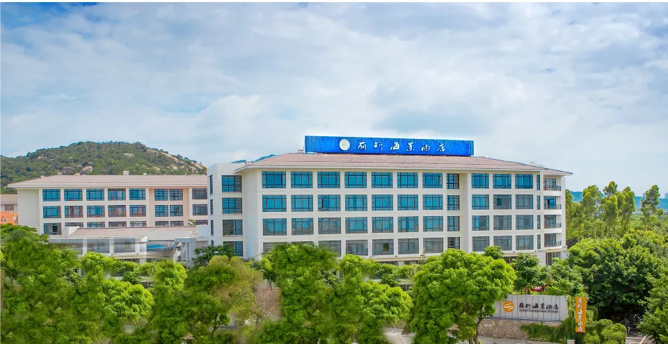 Litz Oceanview Hotel (Huandao Road)