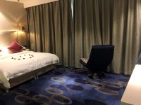 泸州领尚国际酒店 - 精致大床房