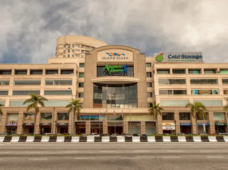 Luxfort 118 Service Suites