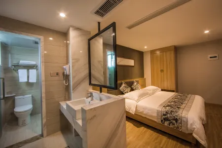 Weiwei Hotel Отели рядом с достопримечательностью «Wuyishan Pedestrian Street»