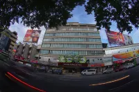 Rajah Park Hotel by Hiverooms