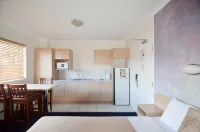 Airport Motel Brisbane Hotels in Hamilton