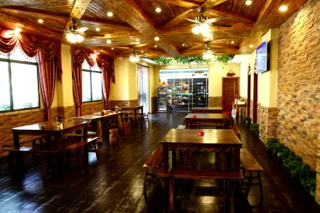 Tianranju Ecological Leisure Guesthouse Отели рядом с достопримечательностью «Gaoyi Mountain Tourism Resort»