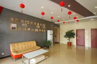 Home Inn Huaxuan Collection Hotel (Jingjiang Bus Station)