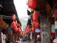 凤凰烟雨亭江景客栈 - 酒店附近