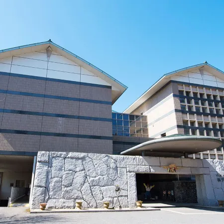Hotel Takachiho Отели рядом с достопримечательностью «Amanoyasu Kawara»