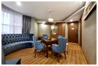 Dongwang International Hotel Hotels near Shipuzhen