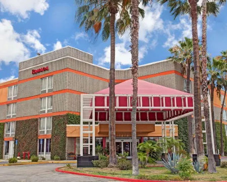 ベストウェスタン プラス コマース ホテル コマースのホテル