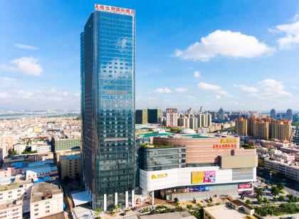 Vienna International Hotel (Zhongshan Old Town Huayi Plaza)