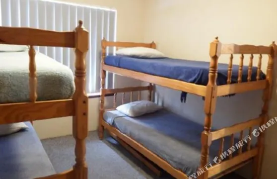 西南巖鄧巴庭院8號