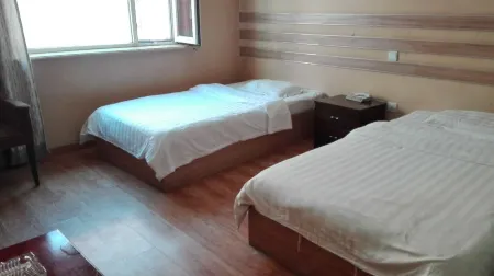 Arxan Xingping Hotel