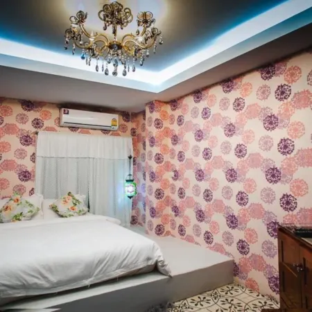 At Casa Guesthouse Amphawa