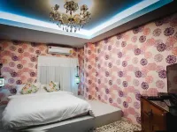 At Casa Guesthouse Amphawa