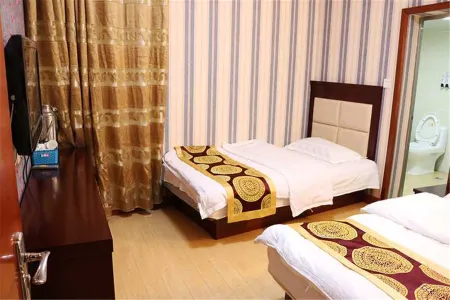 KUNMING BAOLIN INN