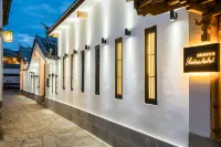 Lijiang Wuhua Review Free Designer.dream.youyin aesthetics.pool.meisu (Lijiang Ancient City Center)
