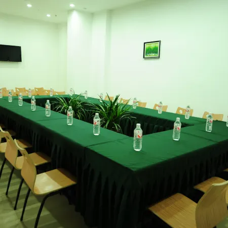 Zhongzhou Express Hotel