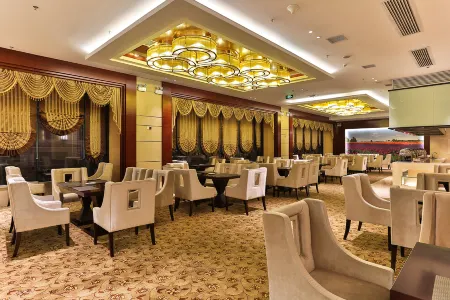 Guangzhou Jiulong Hotel (Dushan Bus Terminal) Отели в г. Душань