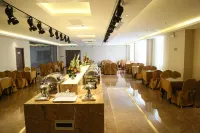 Guangying Movie Hotel