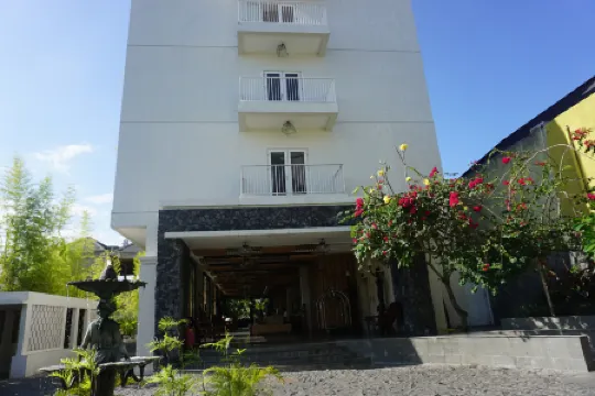 Paragon Hotel Seminyak