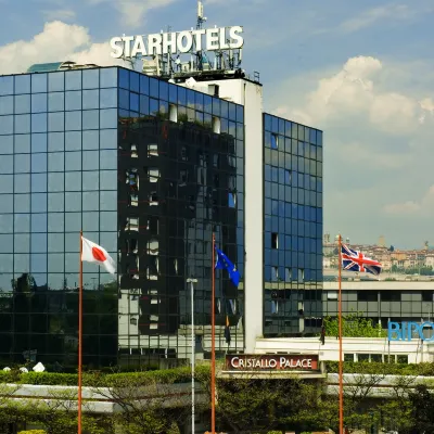 Starhotels Cristallo Palace Hotels near Accademia Carrara Museum