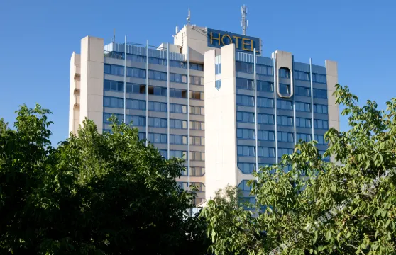 貝塞爾維爾阿姆雷恩旅店