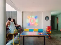 Cara Cara Inn Hoteles cerca de Centro comercial Kuta Square
