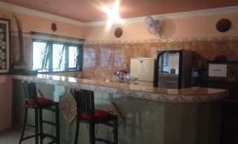 Sholeh Silver Hostel