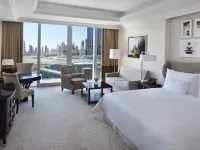 Kempinski the Boulevard Dubai Hoteles cerca de Centro comercial Emaar Square
